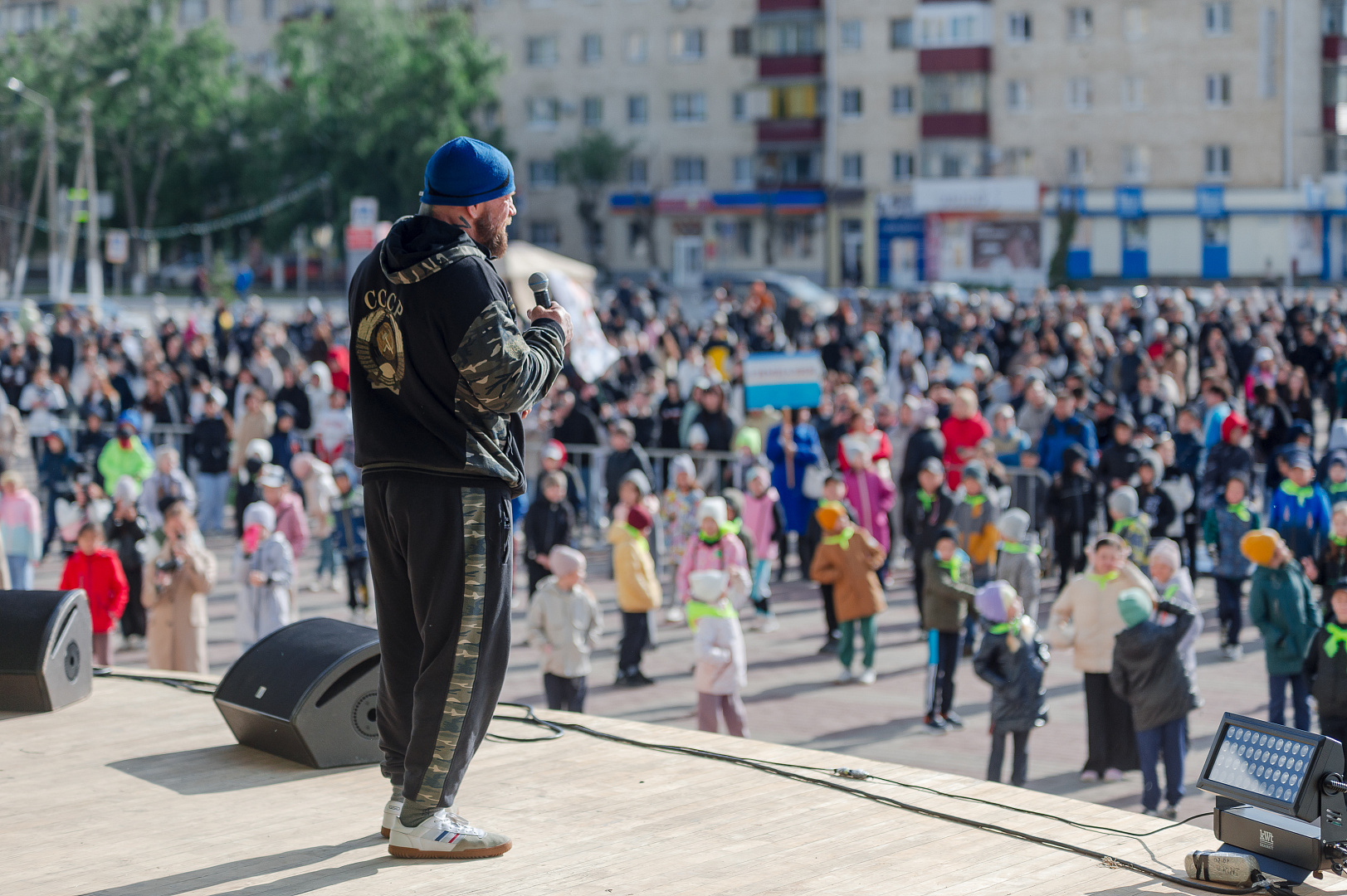 Джефф Монсон провел утреннюю зарядку для сибайцев в рамках «Зауралья-2024»