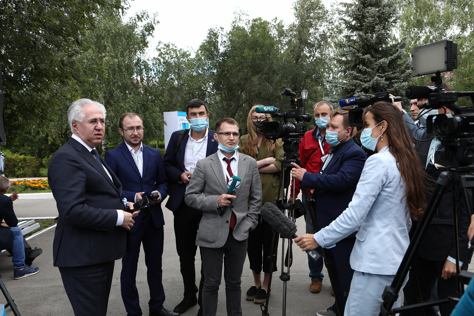 УЧАСТНИКИ ВСЕРОССИЙСКОГО ИНВЕСТИЦИОННОГО САБАНТУЯ