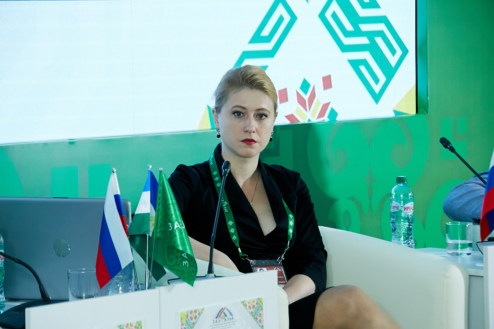 Образ России в условиях дискредитации делового партнёра.