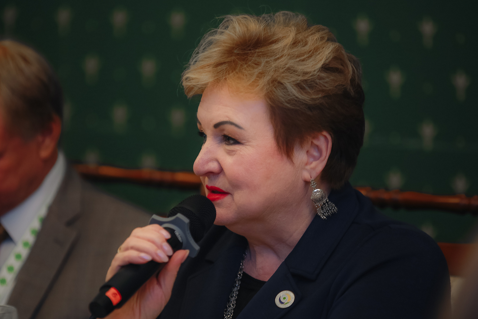 Деловой завтрак: «Роль женщины в народной дипломатии: от мотива к действию»