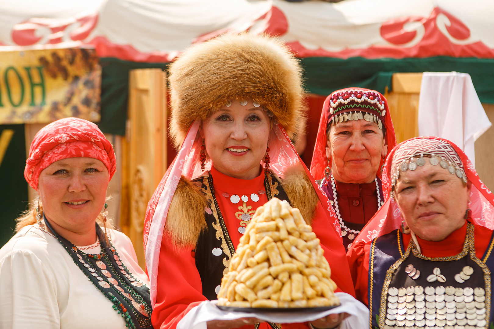 Гастрономический фестиваль «Гусь и мёд»