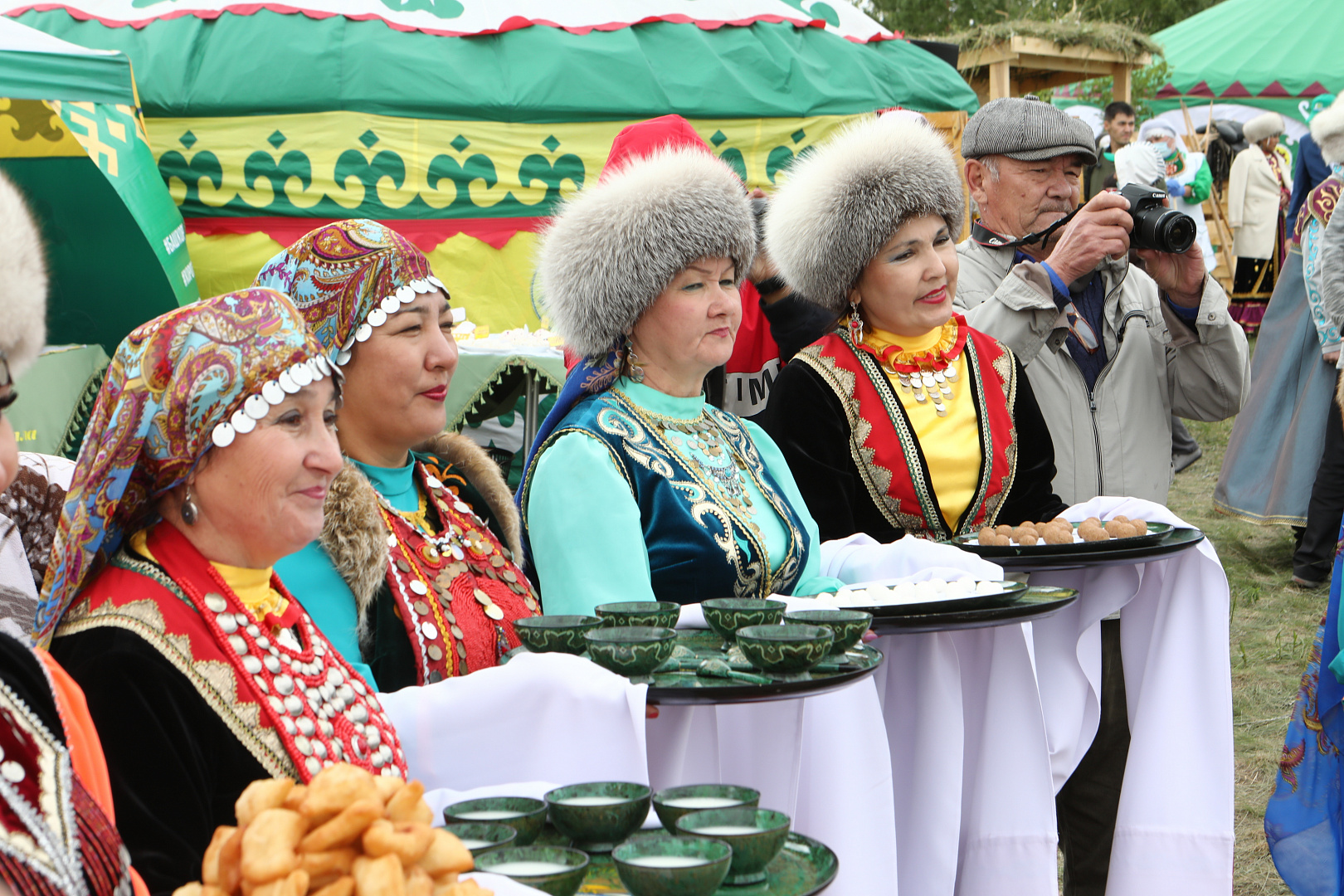 ГАСТРОНОМИЧЕСКИЙ ФЕСТИВАЛЬ «ГУСЬ И МЕД»
