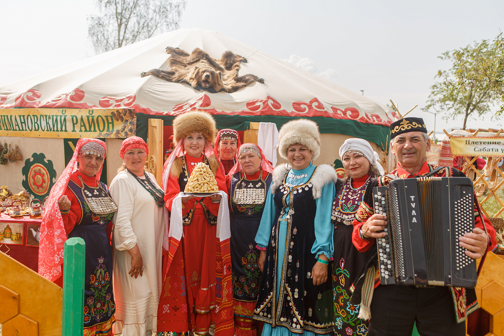 Гастрономический фестиваль «Гусь и мёд»